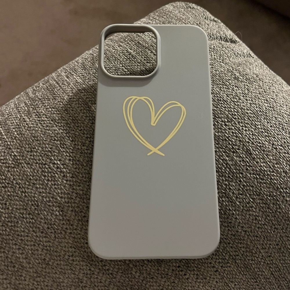 Brand new Apple iPhone 13pro max case